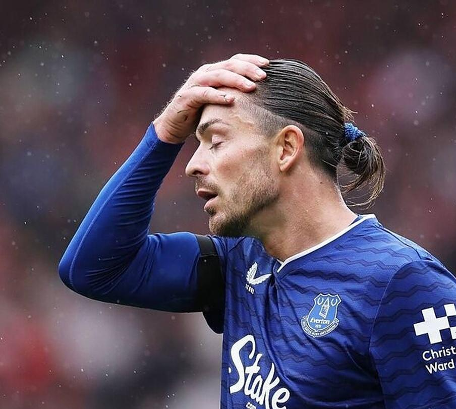 立博体育-伤缺3月！格拉利什受伤给曼城敲响警钟 再不轮换哈兰德就是下一个