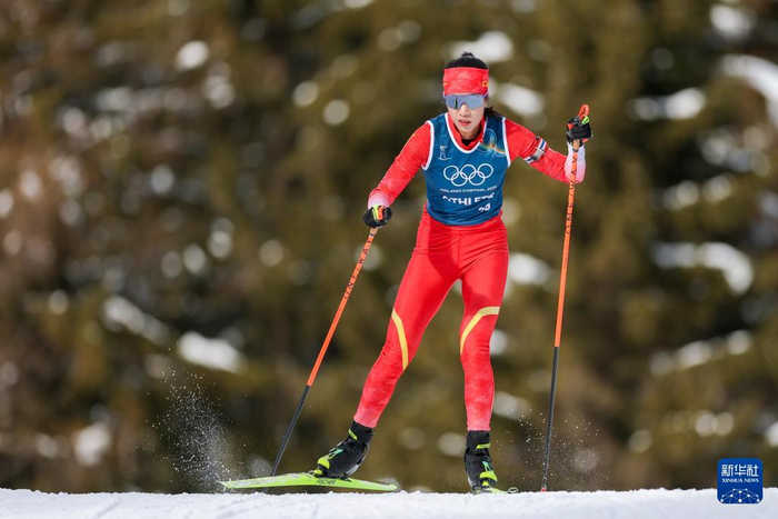 立博体育-冬奥会｜冬季两项——中国队选手赛前训练|AC米兰|意大利|米兰-科尔蒂纳冬奥会|安泰塞尔瓦|中国冬季两项队_新浪体育_新浪新闻